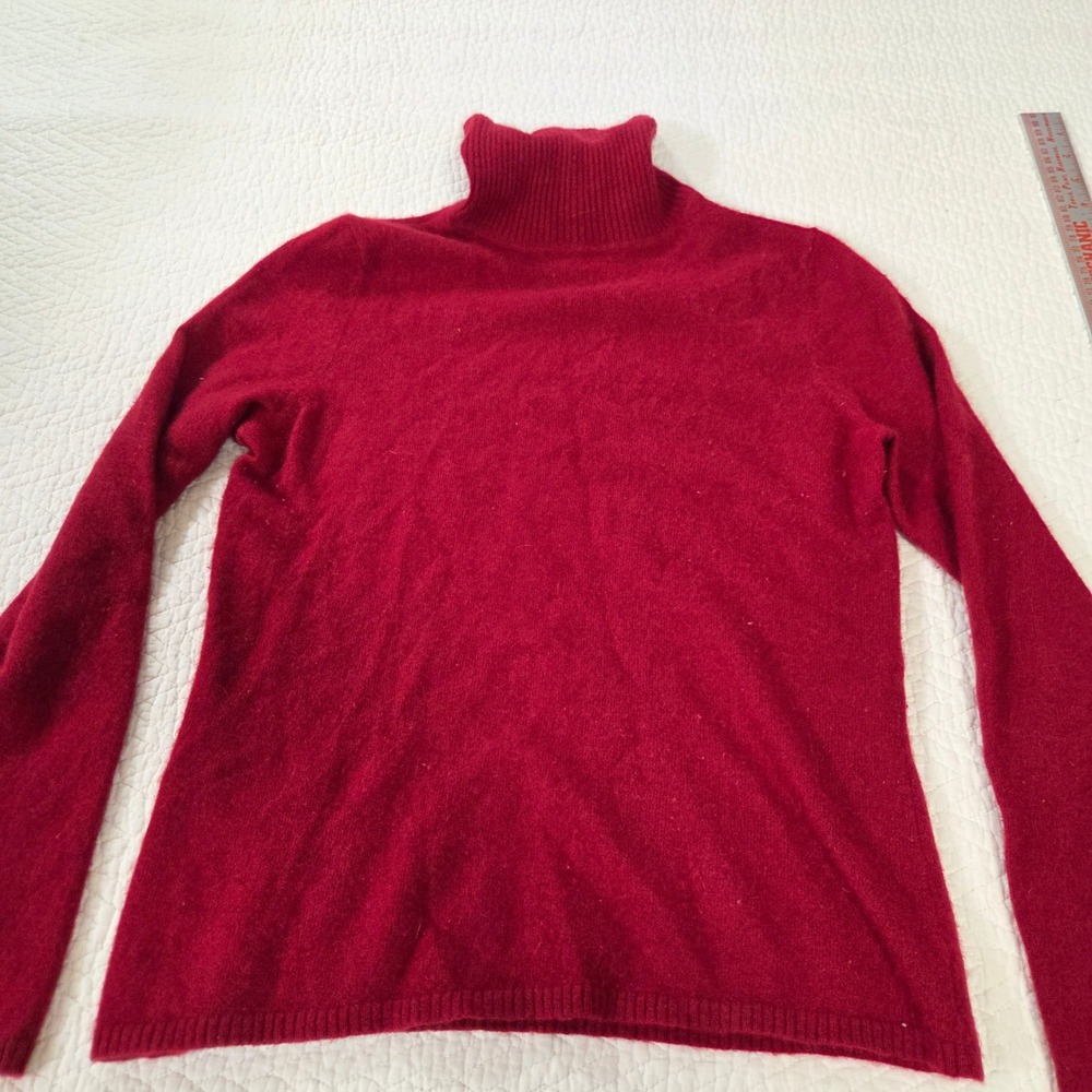 Chadwick's‎ Cashmere Red Turtleneck Sweater Medium 100% Cashmere Long Sleeve